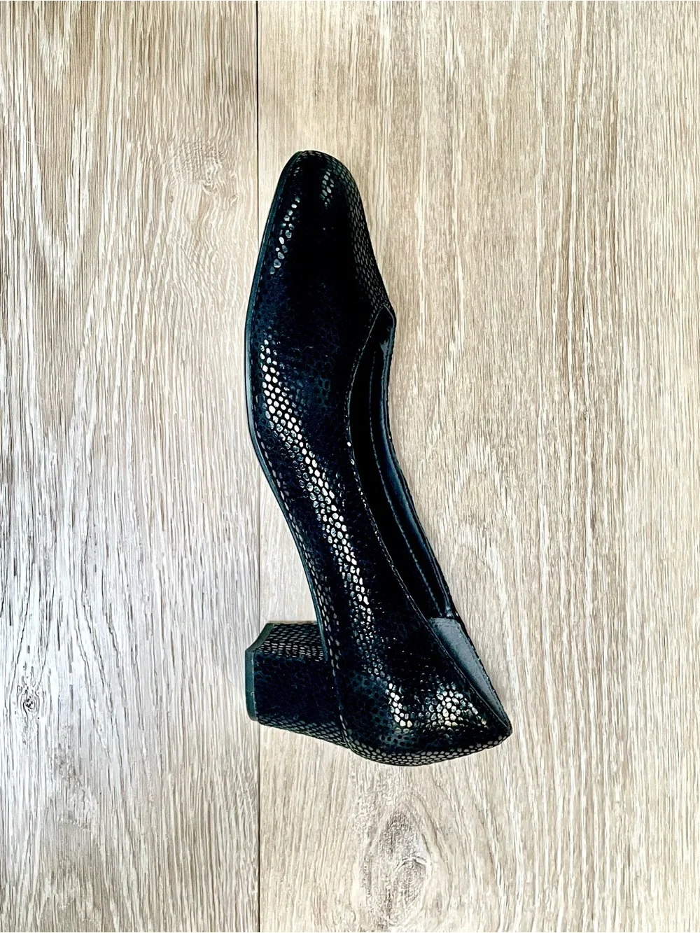 Rockport classic pump